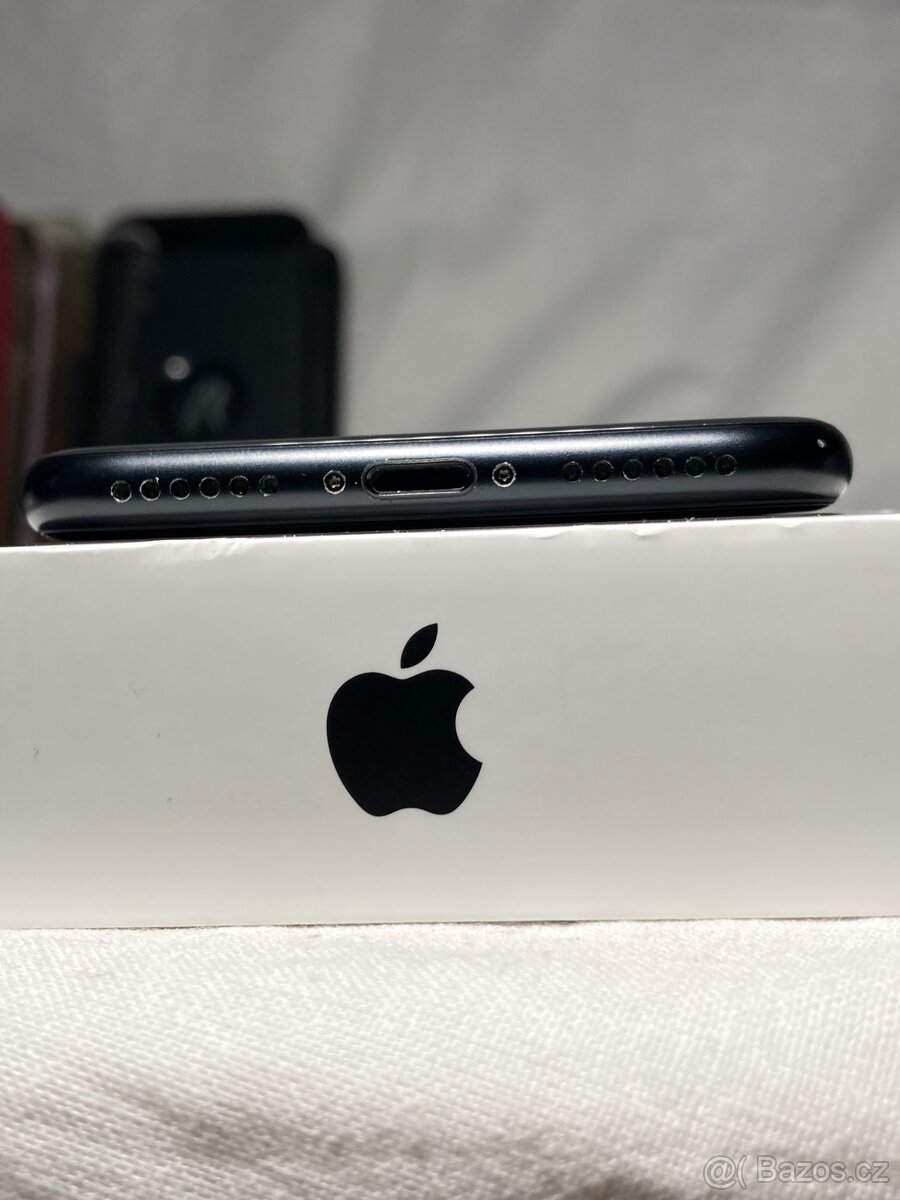 ✅iPhone SE 2020, 64GB, černý✅ - 12