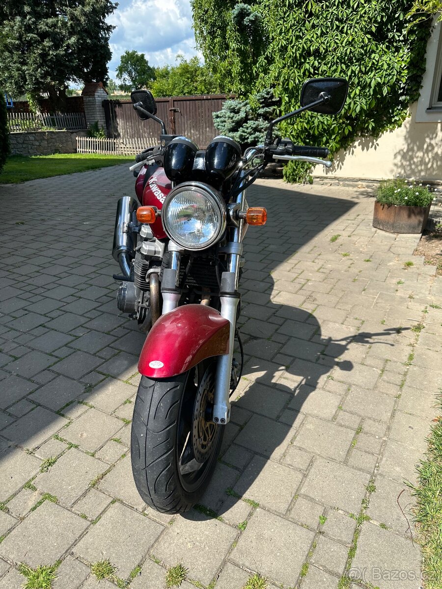 Kawasaki zr 7 - 12