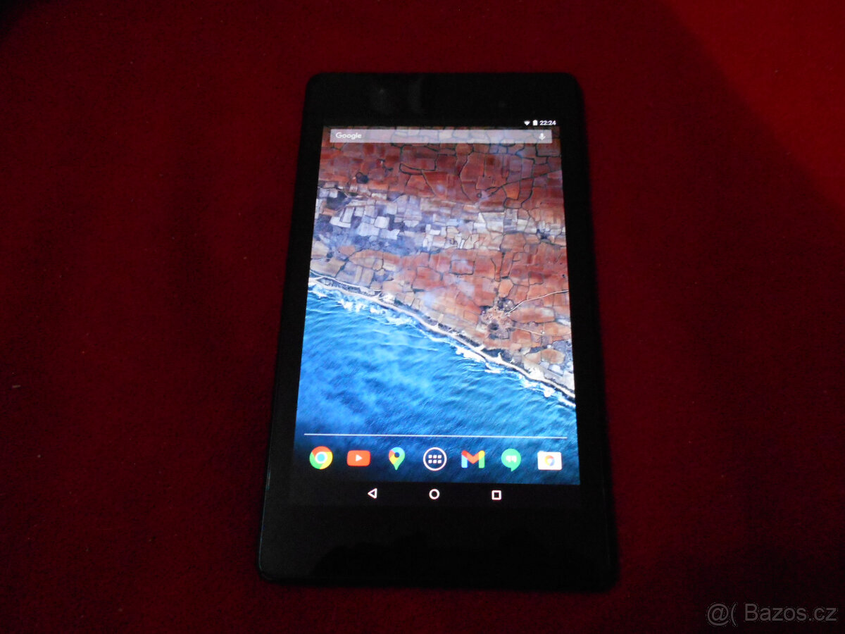 3x notebook, 1x tablet, 1x mob. telefon. - 12