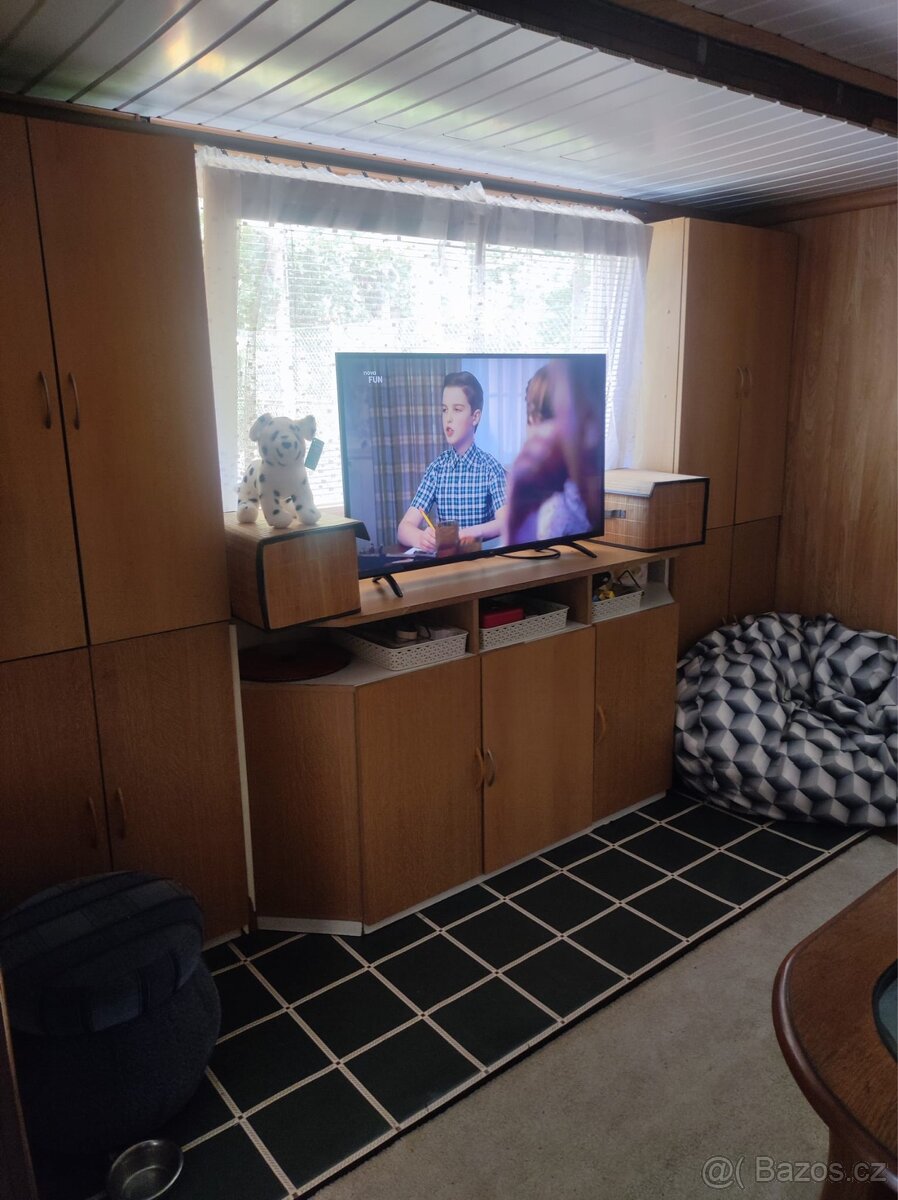 Obytná maringotka - 12