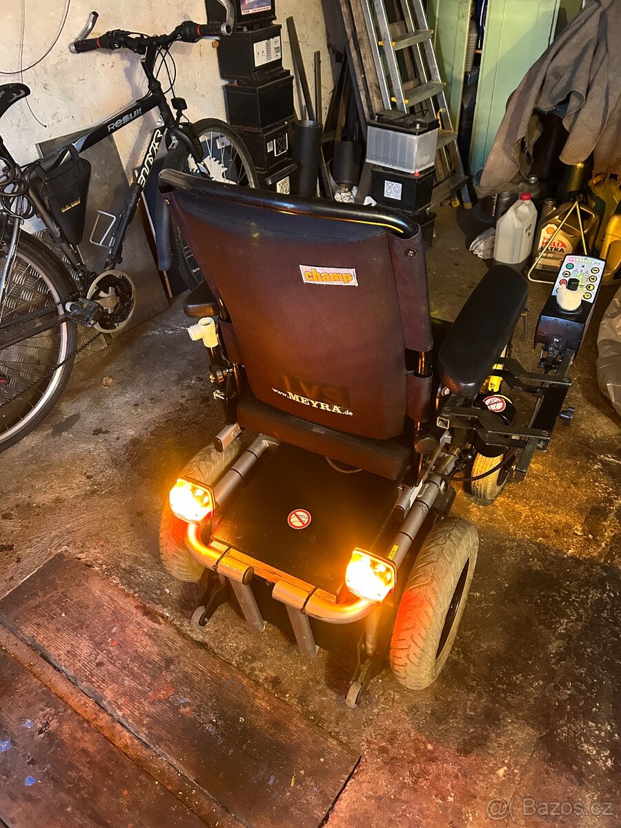 Elektrický invalidní vozík Meyra Champ - 12