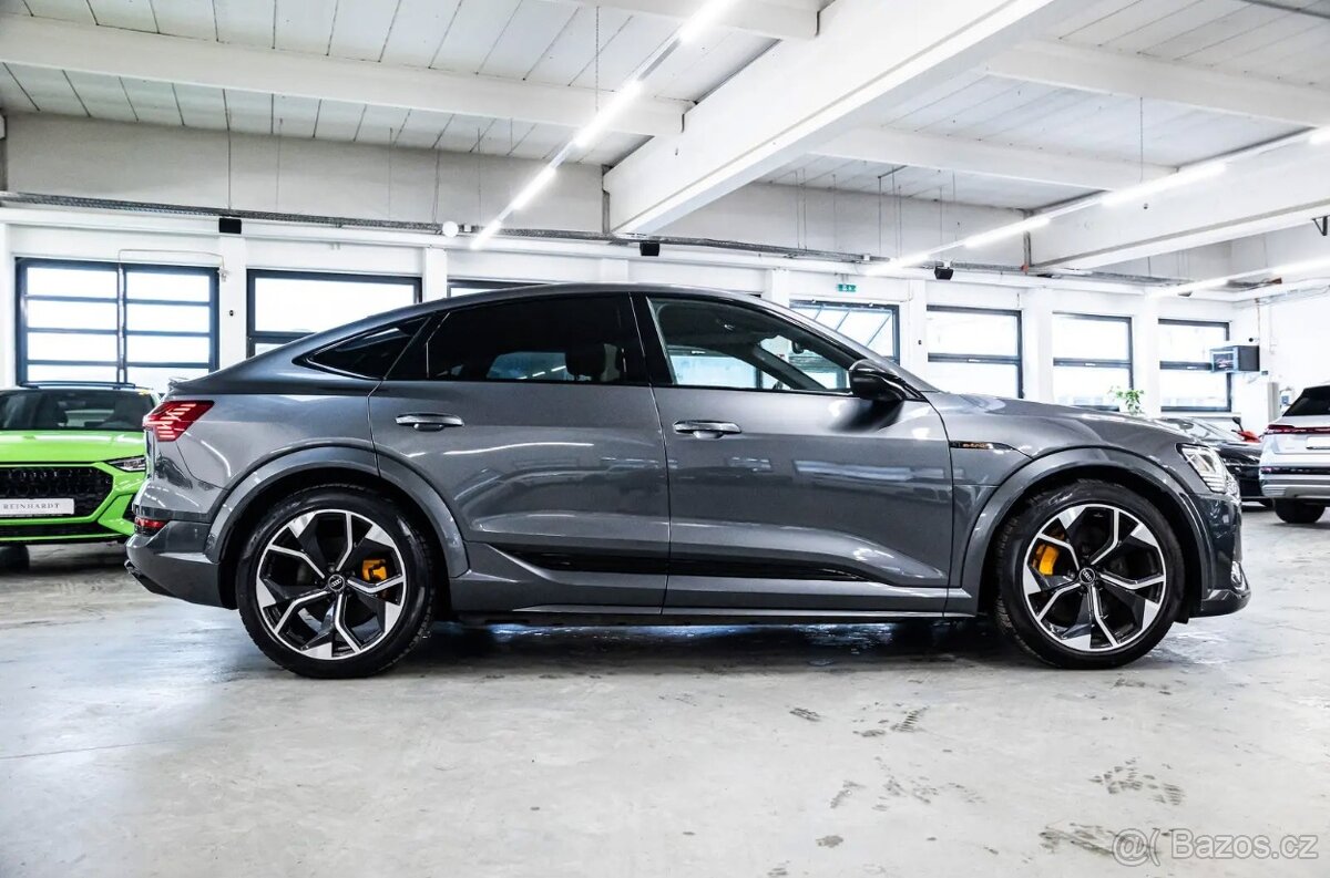 Audi E-tron S Sportback 370kw (503k), záruka, Matrix, R21 - 12