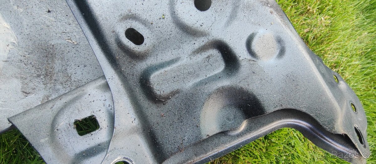 Kia Ceed 3 III CD Toyota Corolla XII E21 - predni blatnik - 12