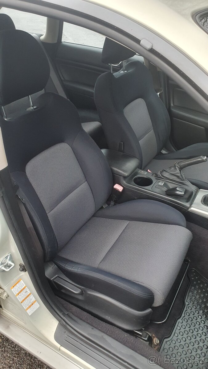 Prodám Subaru Outback r.v. 2004 najeto 270t km - 12