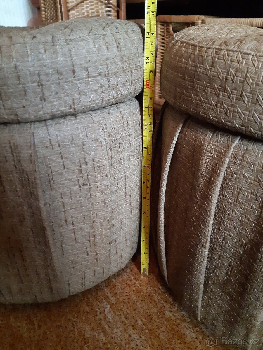 Taburety s úložným prostorem - 12