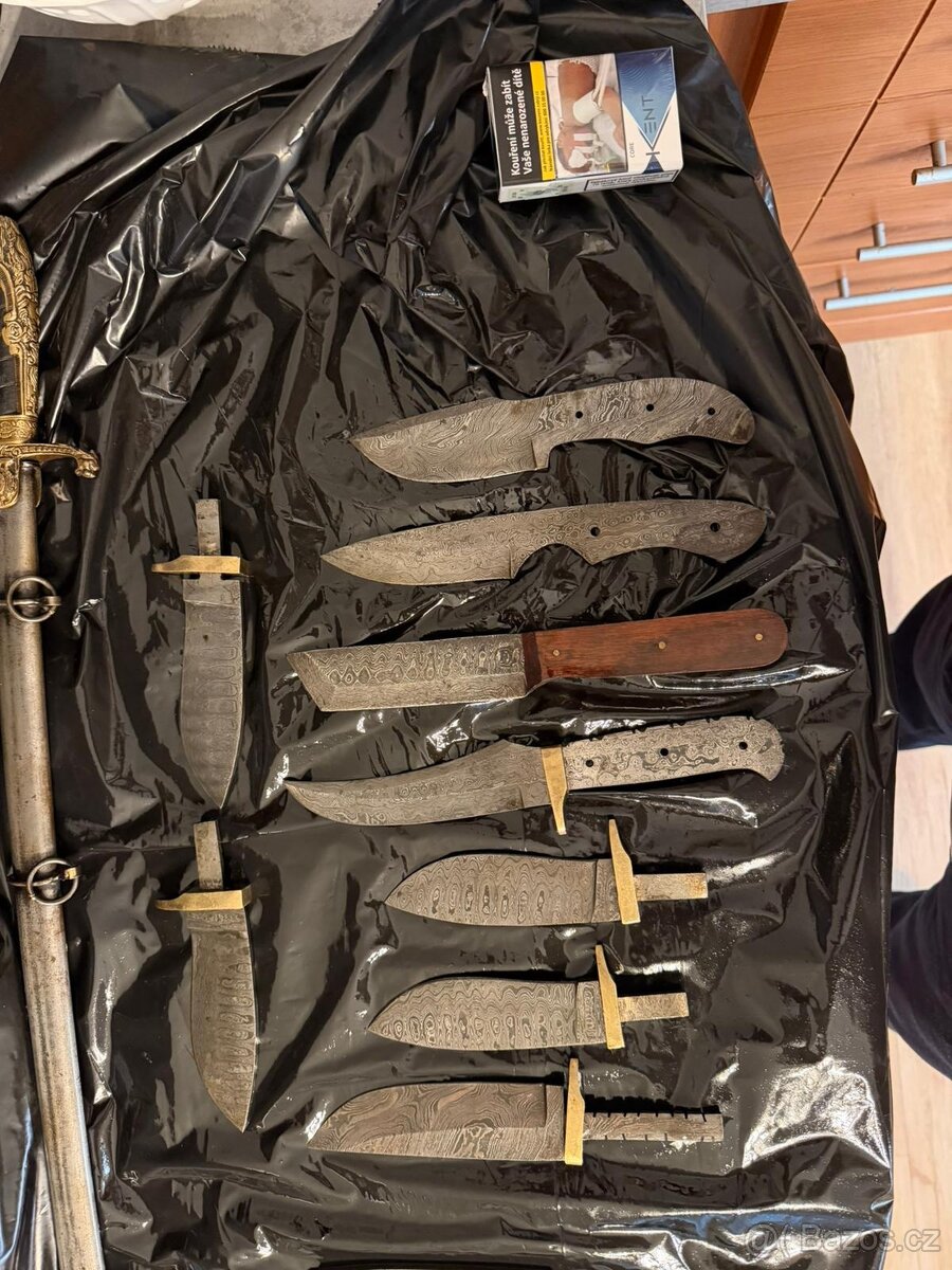 Nože, staré-Damašek - 12