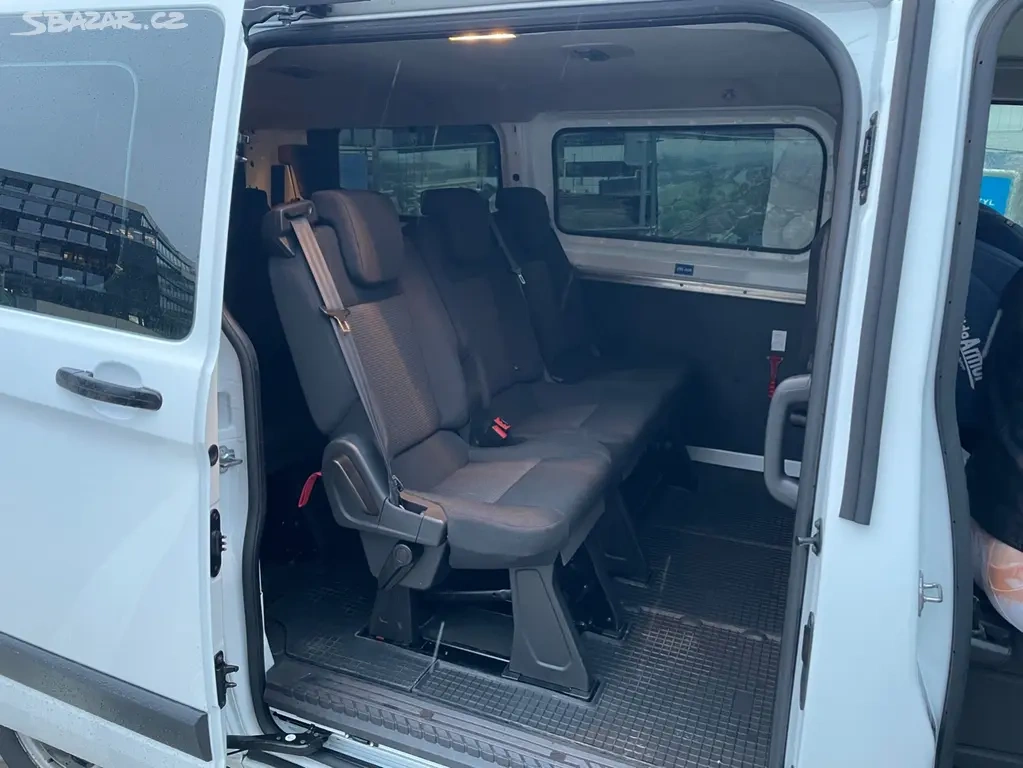 Pronájem Ford Tranzit Custom 9 míst, taxi, BOLT, UBER - 12