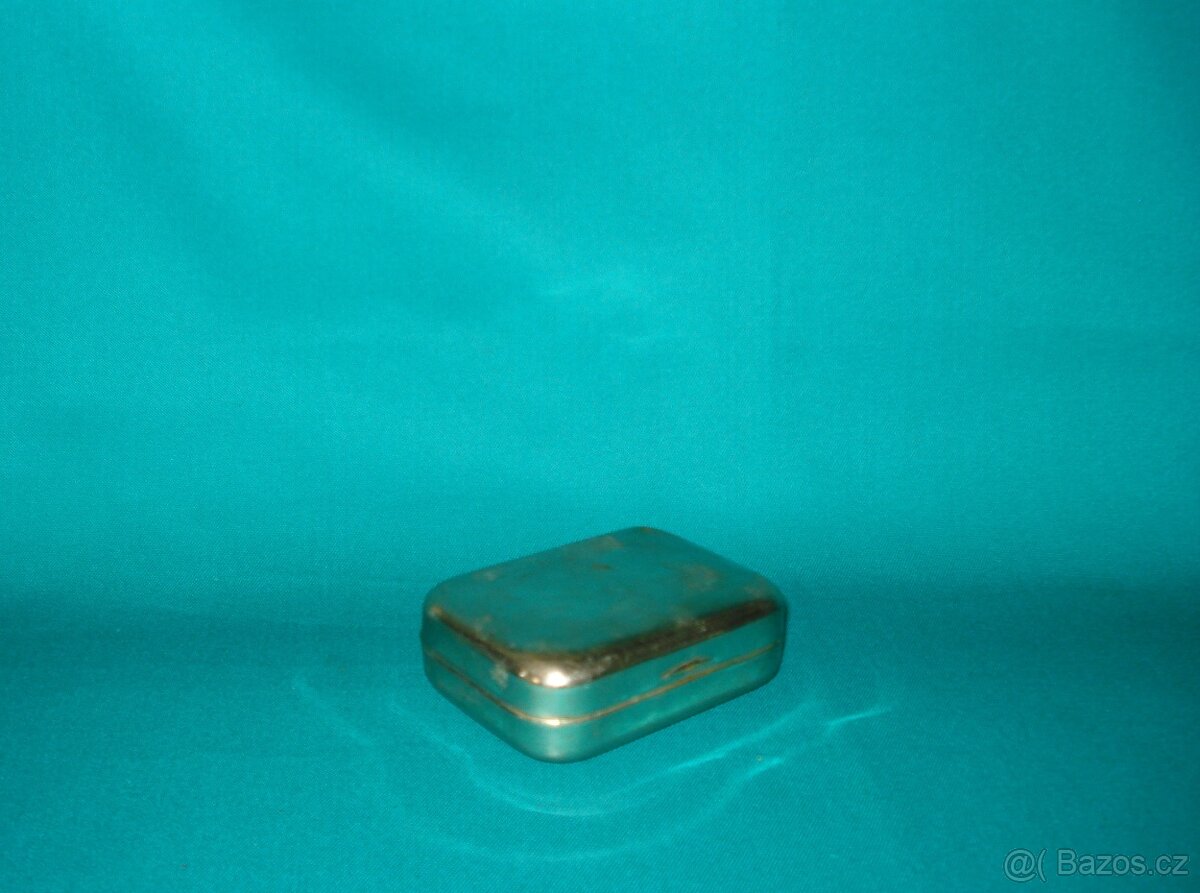 Plechové krabičky - 12