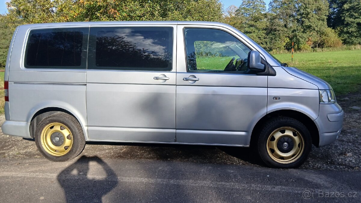 Vw t5 Multivan 2.5 tdi 96 kw dovoz Srn - 12