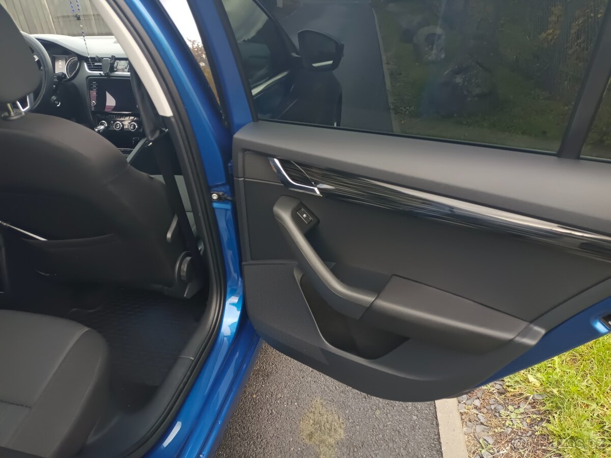 Prodám Škoda Octavia 3 - 12