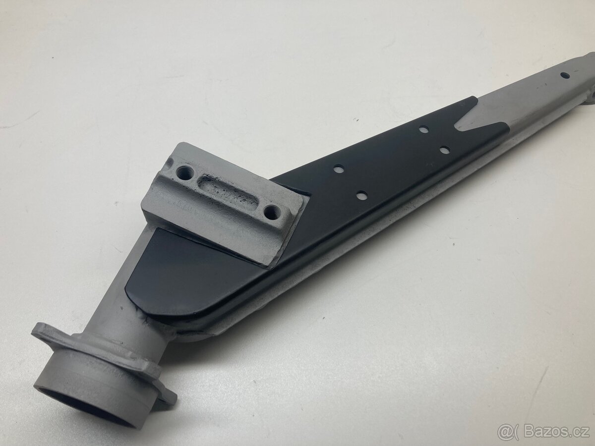 Výztuhy náprav Škoda - 12