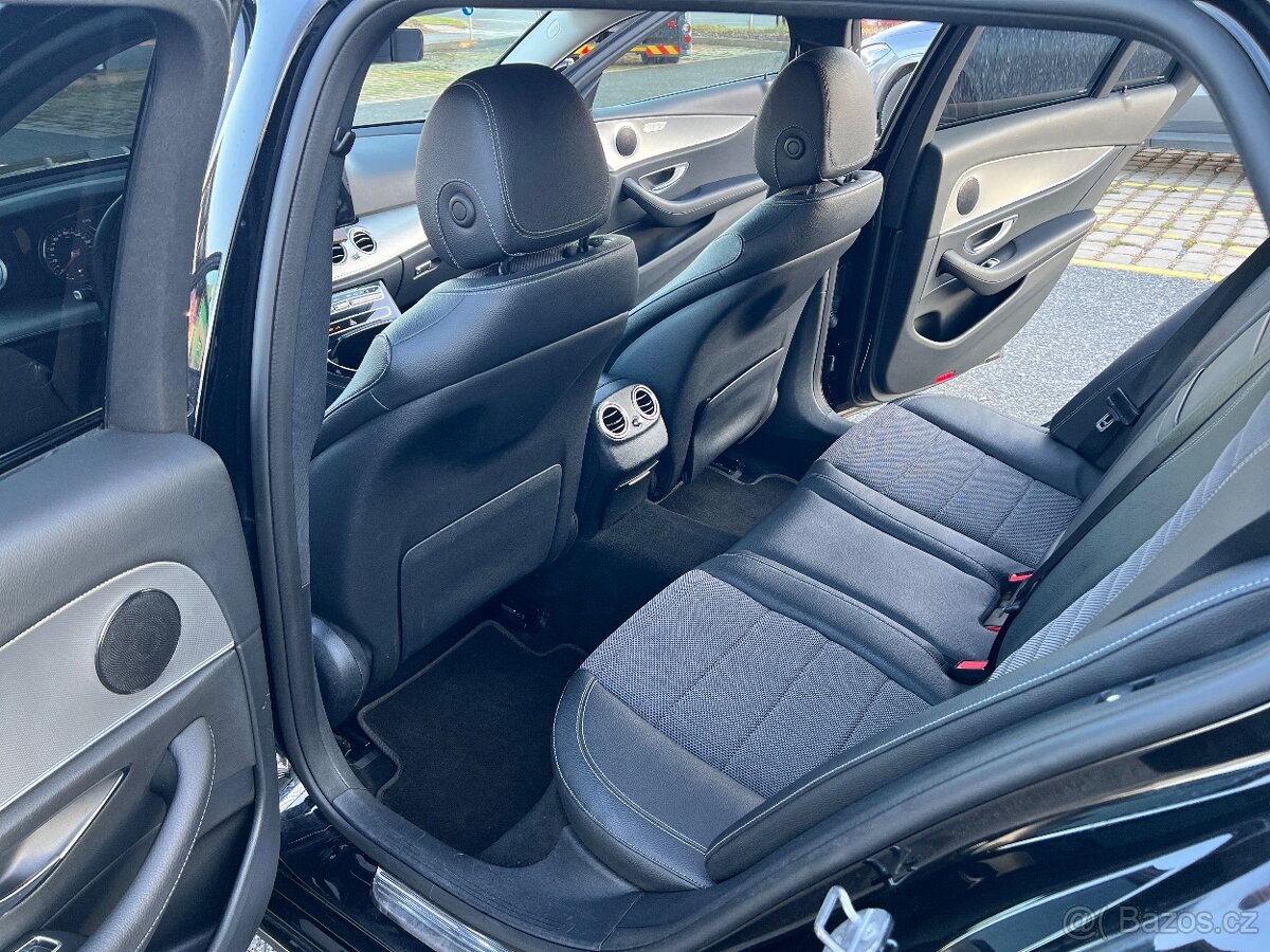 MERCEDES-BENZ E220d - 12