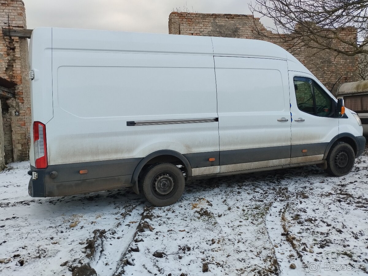 Prodám Ford transit rok 2014 obsah 2'2 92 kW - 12