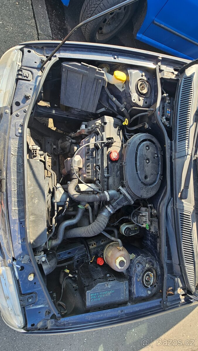 Renault Megane 1.4 1997 - 12