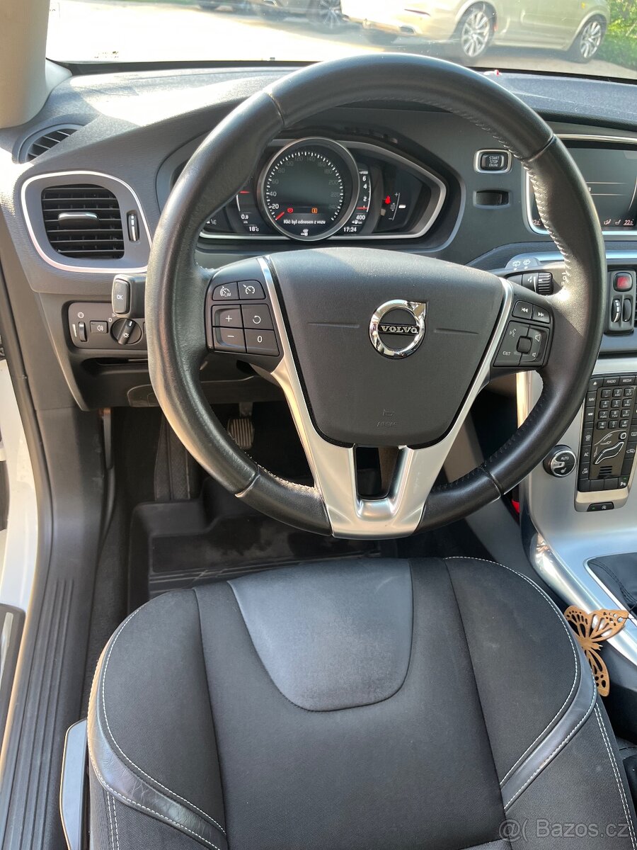 Volvo V40 T2 - 12