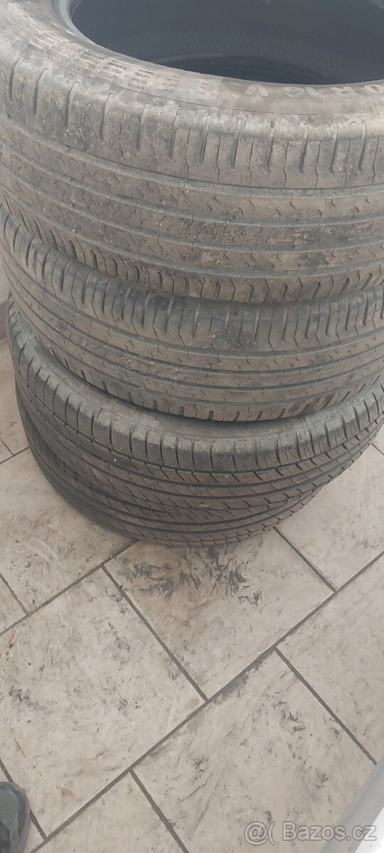 Letní pneu 215/60 R16 V95 - 12