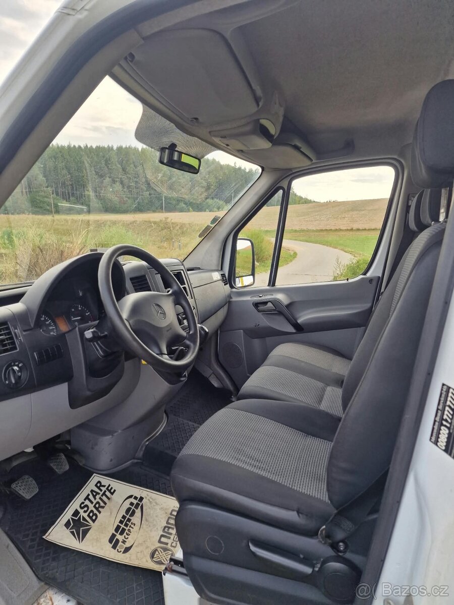 Mervedes Sprinter 7 míst Valník 159 tis km - 12