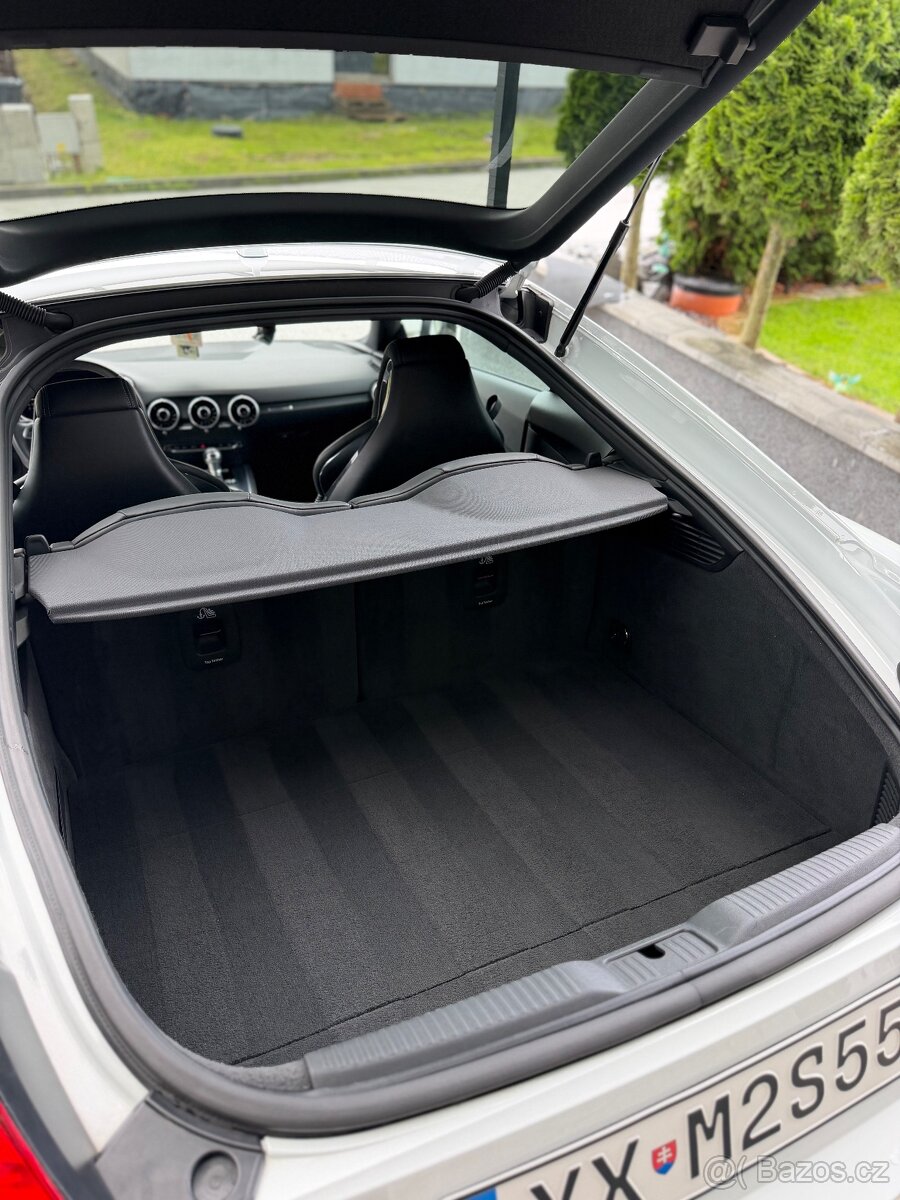 AUDI TT 2.0 TFSI S-line - 12