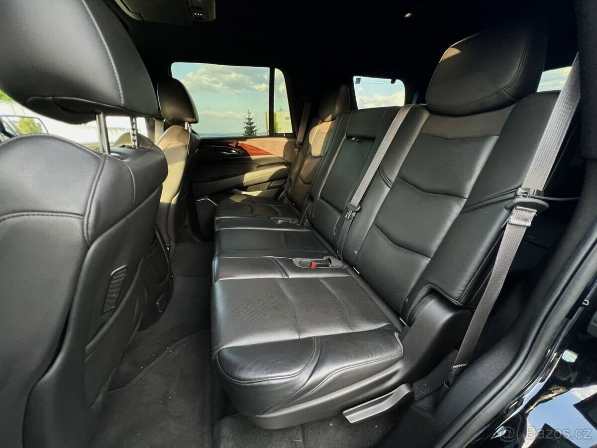 Cadillac Escalade Luxury Sport CUSTOM ALL-BLACK - 12