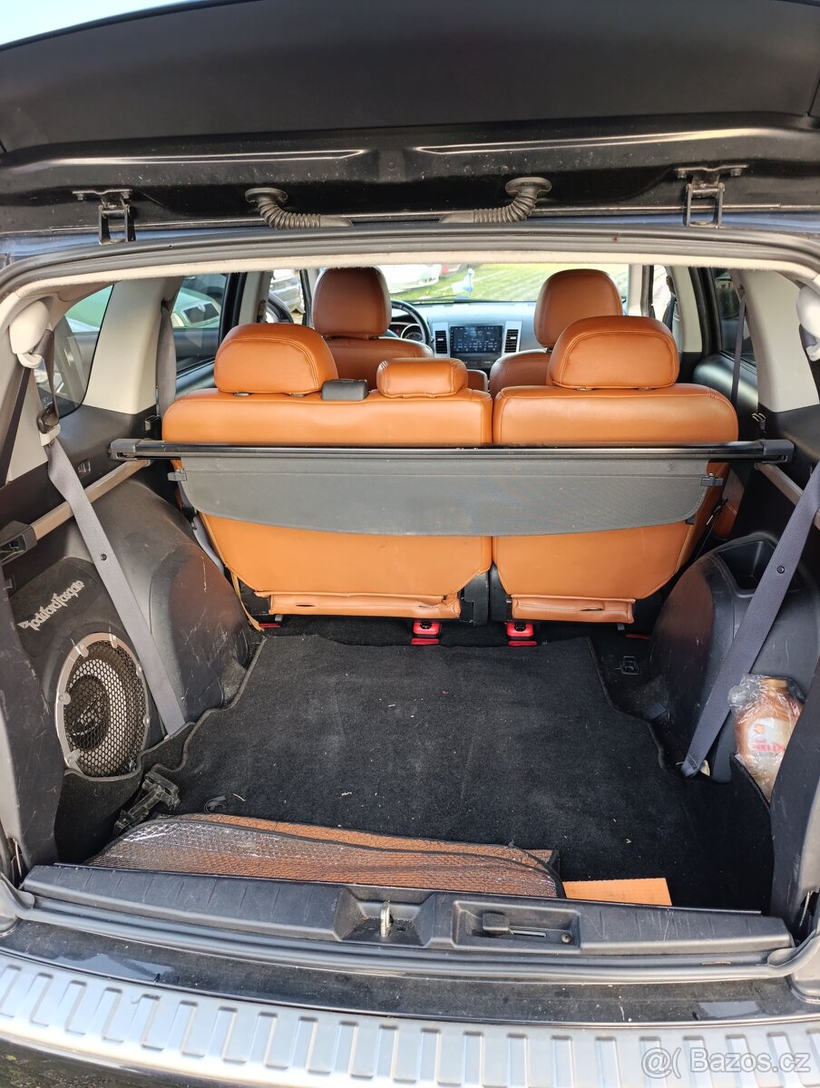 Prodám Mitsubishi Outlander 2.0 103 kw - 12