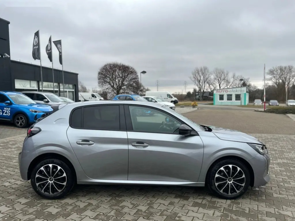 Peugeot 208, Allure PureTech 100k S&S MAN6 - 12