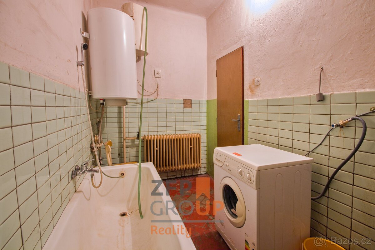 Prodej rodinného domu o rozloze 240 m², Radiměř, ev.č. 00453 - 12