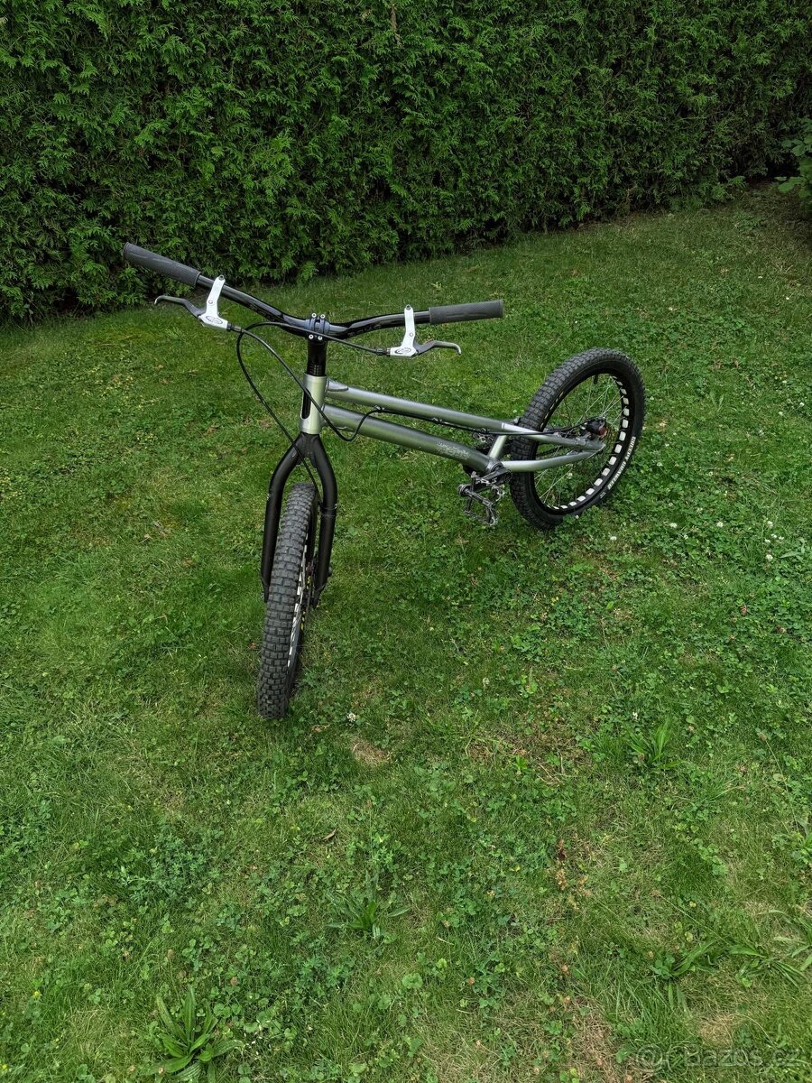 Trialové kolo ECHO KIDS 20” - 12