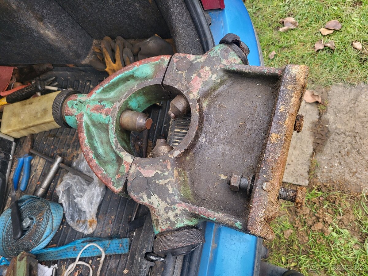 závitové hodinky a iné - 12