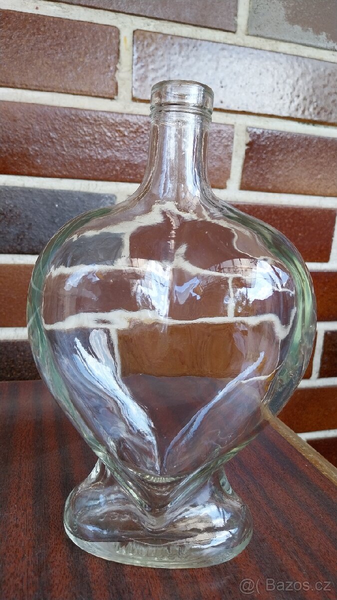 Modrá číše,váza, ozdobné láhve,skleněné džbány - 12