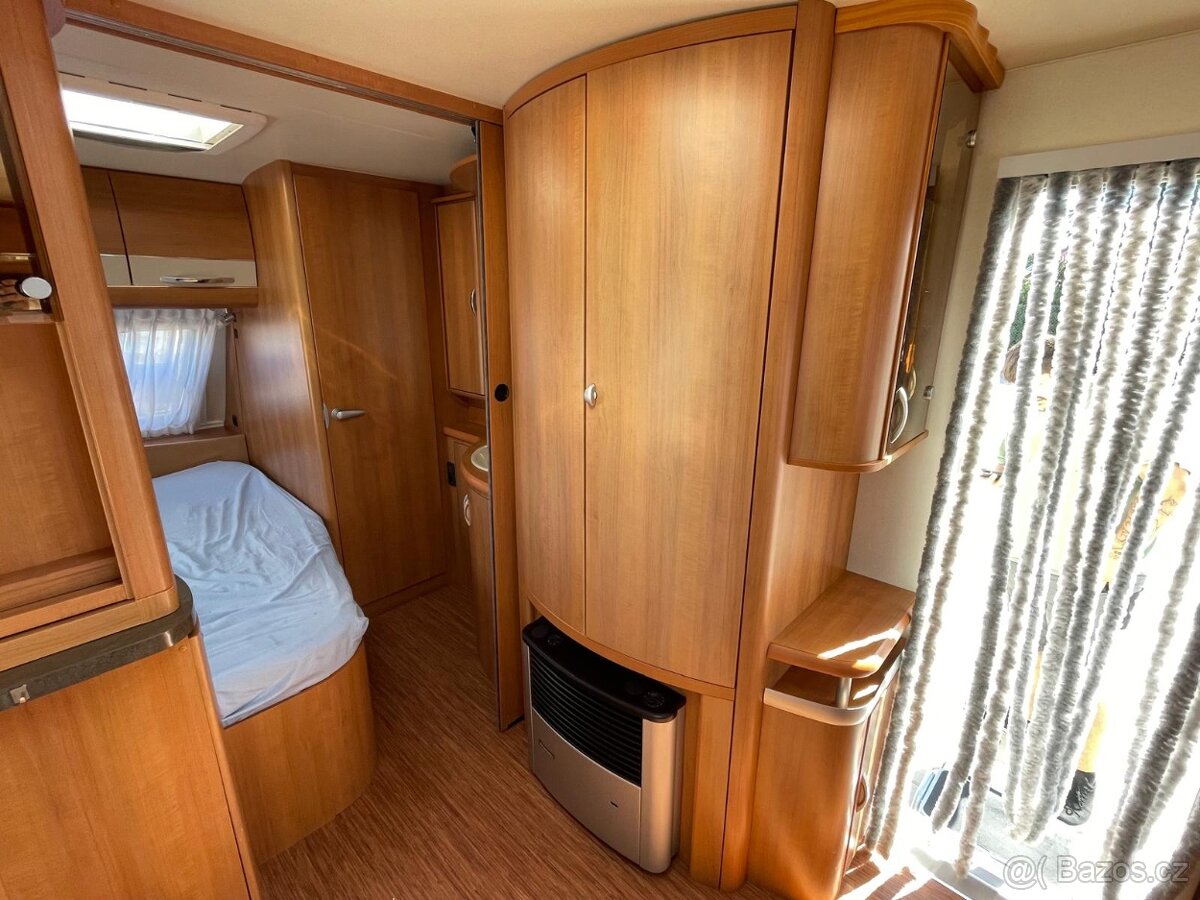 Hobby Excellent 560, EL.POJEZD, BOJLER, SPRCHA, MARKÝZA - 12