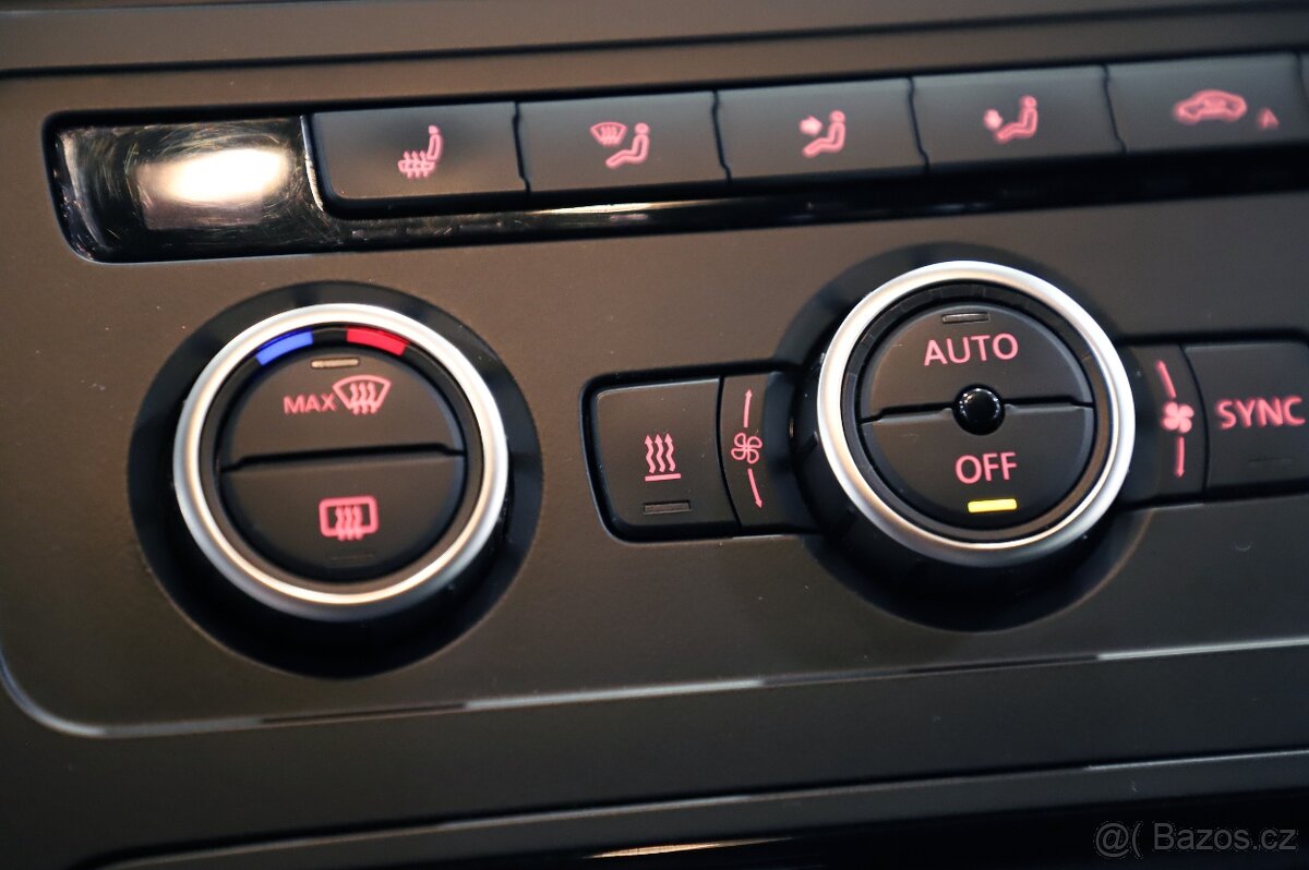 VW Touran Comfortline 2.0TDI 103kW DSG - záruka Autodraft - 12