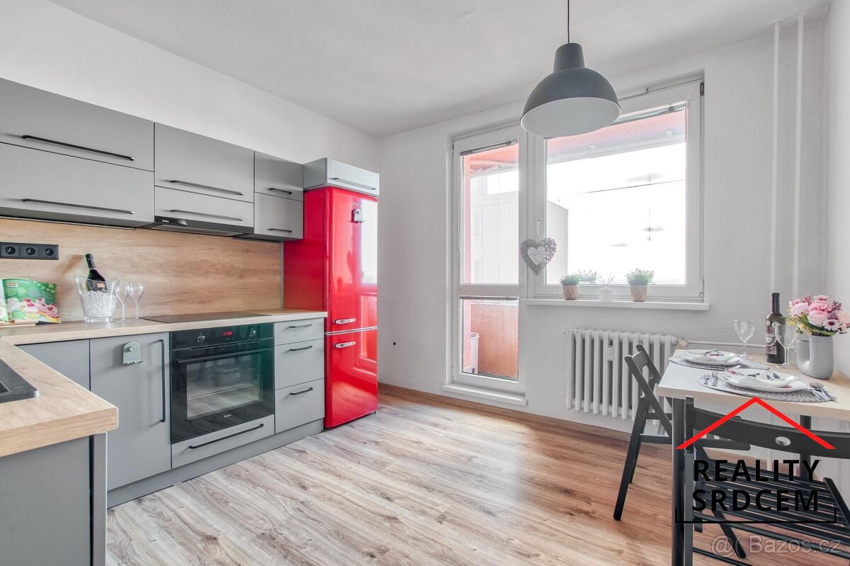 Prodej krásného bytu v os. vlastnictví 3+1 s lodžií, 69,1 m2 - 12