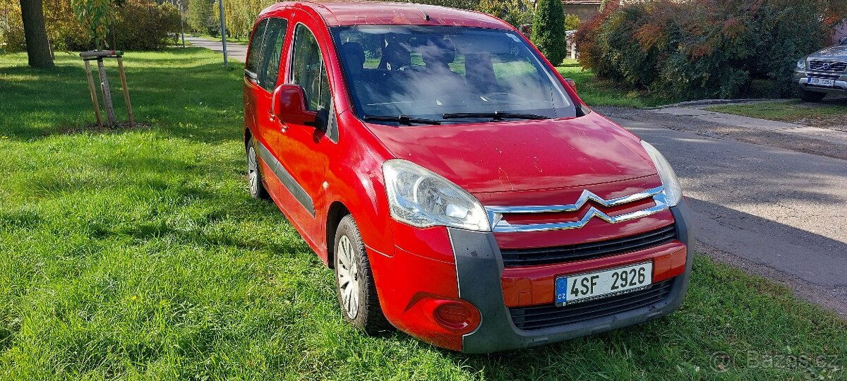 Citroen Berlingo 1,6HDI, 80kw Multispace - 12