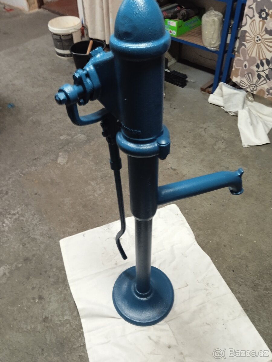 Ruční pumpa - 12