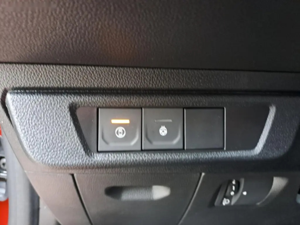 Dacia Jogger, Journey TCe 110 FACELIFT - 12