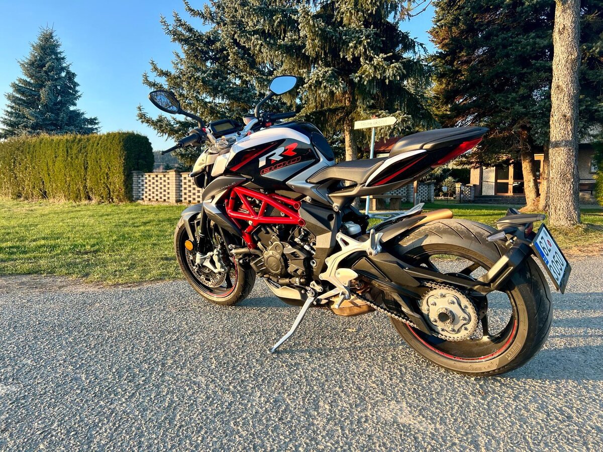 MV AGUSTA BRUTALE 800RR - 12