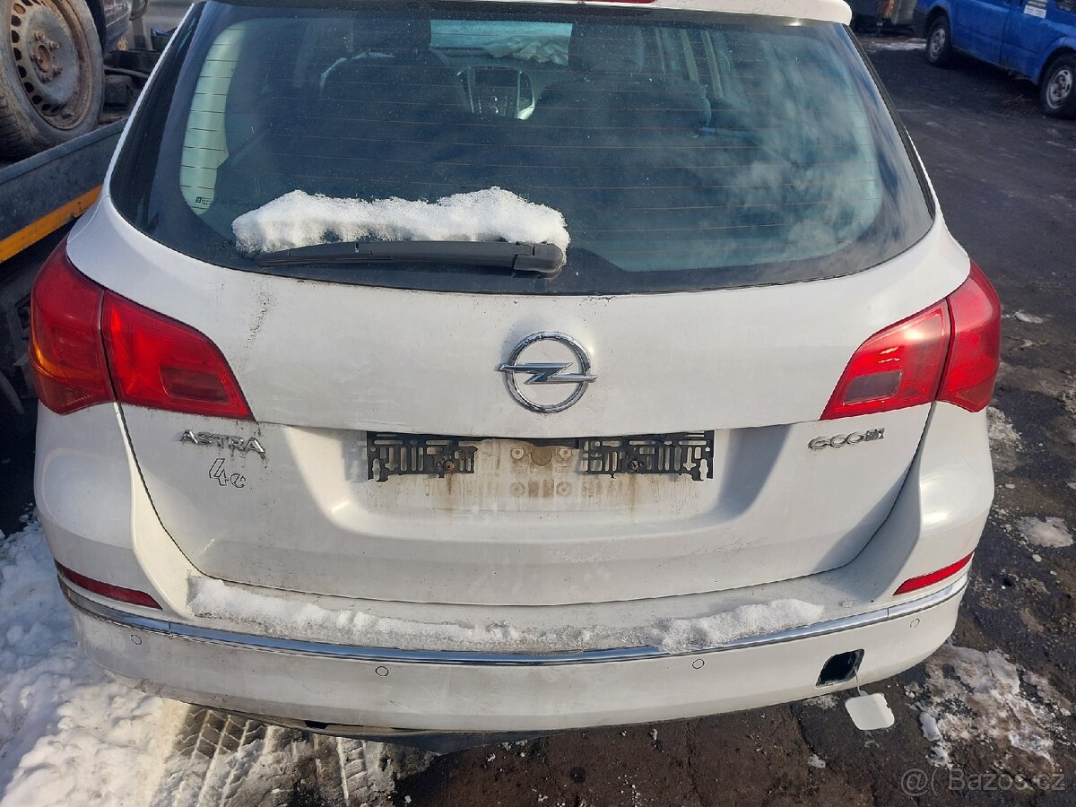 Opel Astra 2016 - 12