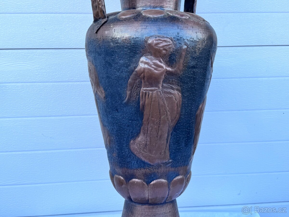 Starožitná veliká měděná tepaná váza 19.stol. - 12