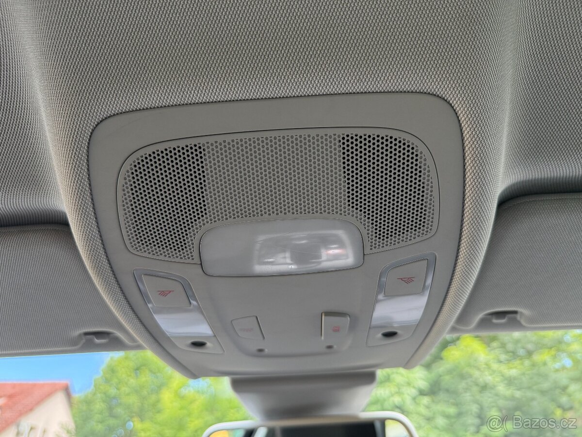 AUDI A6 AVANT 2,0 TDI, 130 kW, DRUHÁ SADA ALUKOLA AUDI NAVÍC - 12