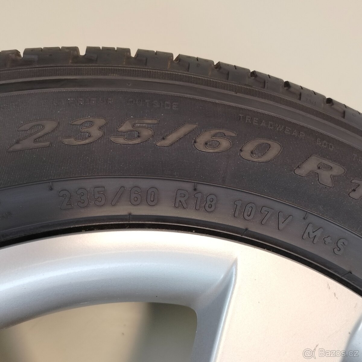 Kola na Hyundai Santa Fe 7Jx18 ET41 pneu celoroční Pirelli - 12
