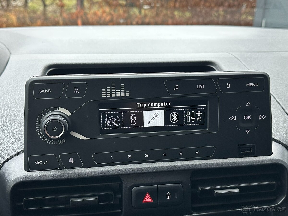 Peugeot Partner 1.5BlueHDI 102PS Van Active - 12