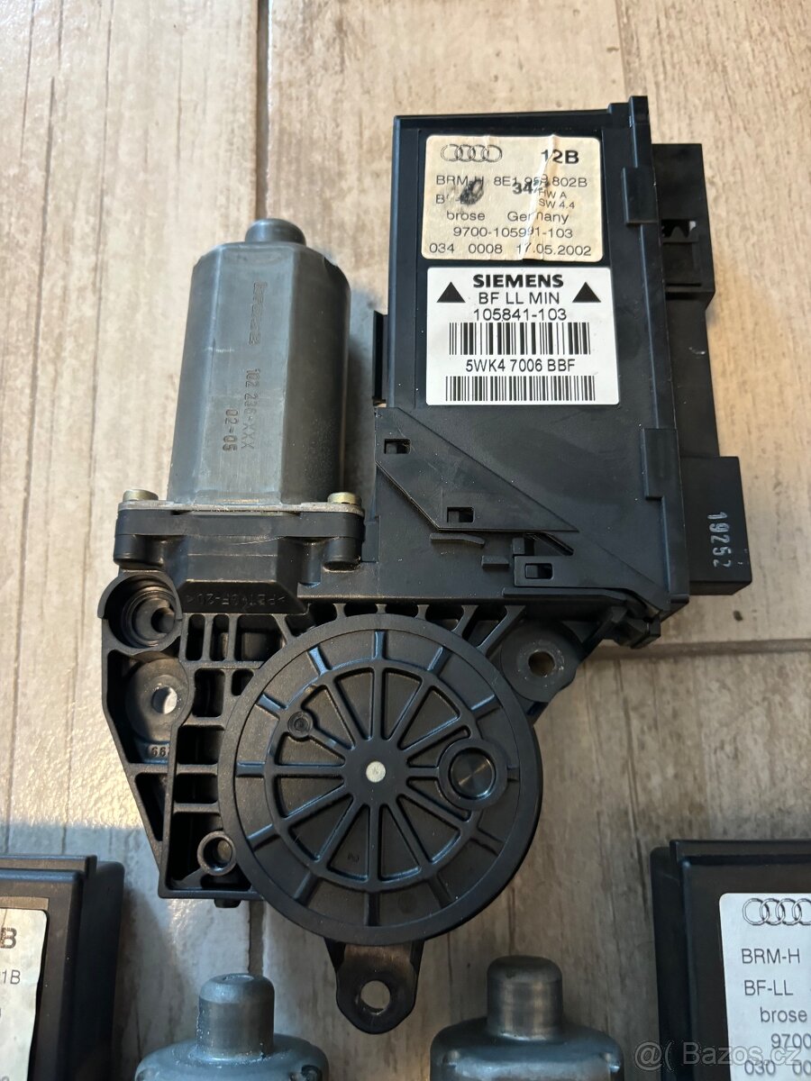 Zbytky Audi A3,A4,A6 - 12