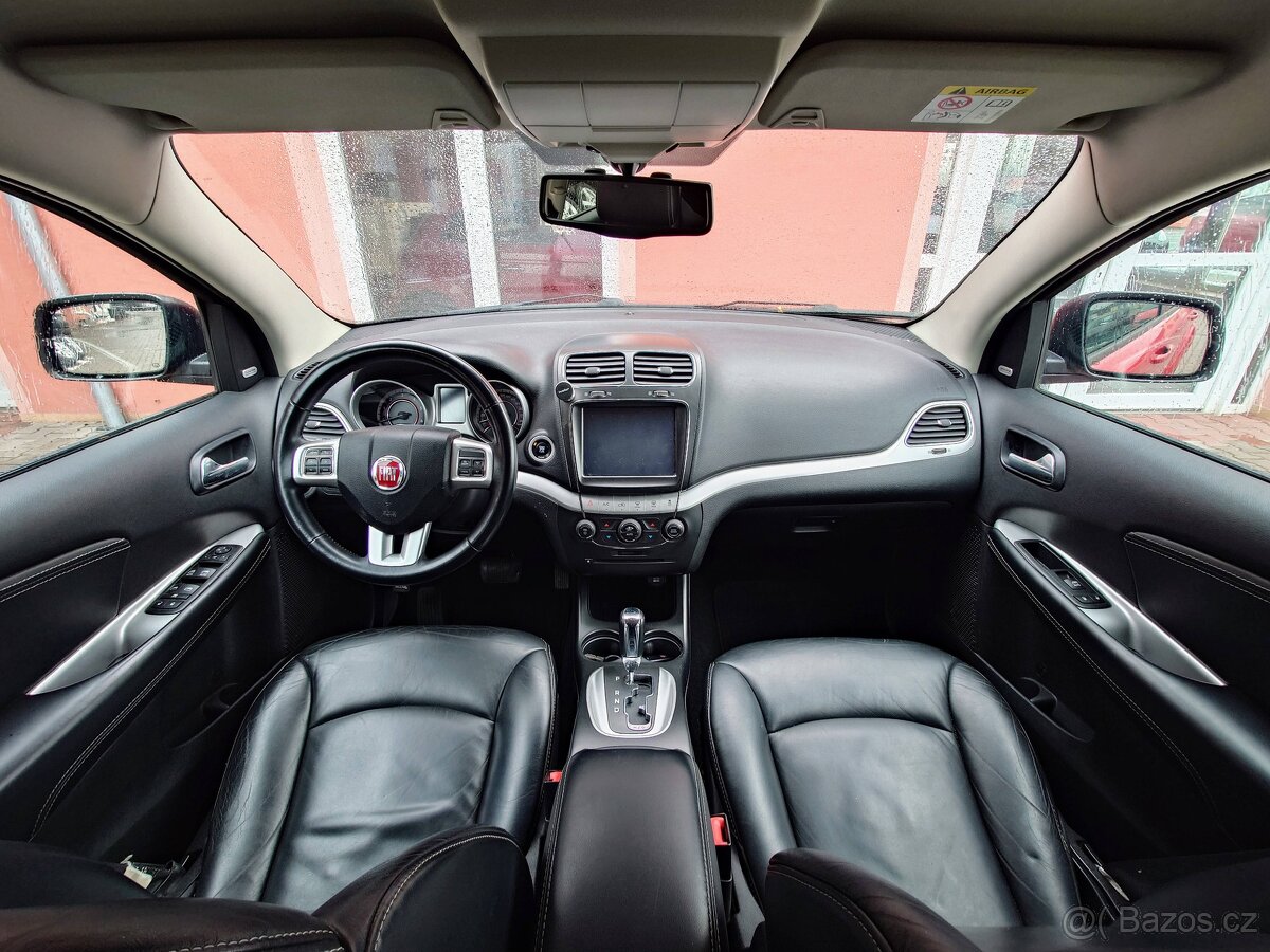 Fiat Freemont 2.0 Multijet Black Code (125kW) - 12