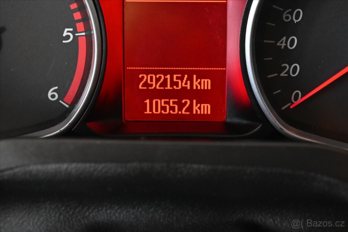 Ford S-MAX 2,0 TDCi 100 kW AT6 Navi - 12