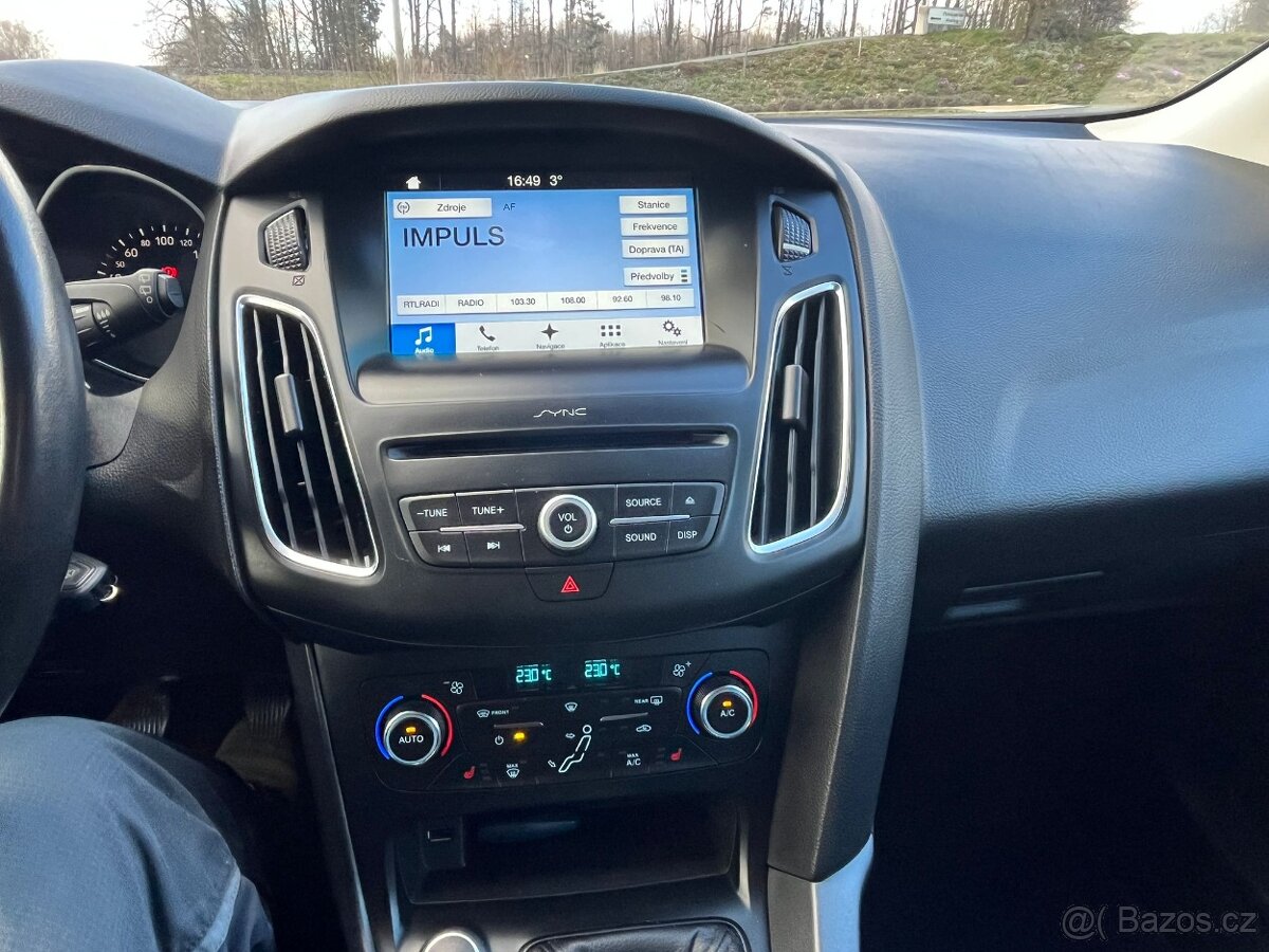 Ford Focus 1.5 EcoBoost,150PS, rok 10/2017 - 12