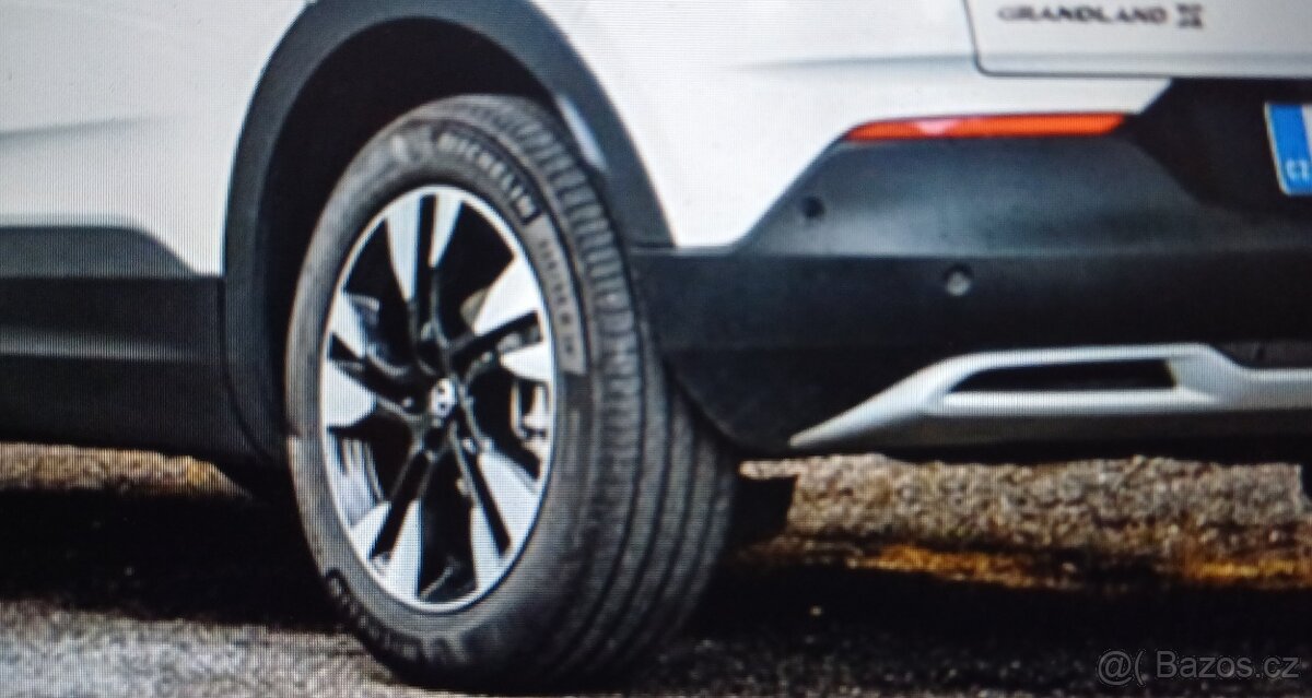 Grandland X - 12