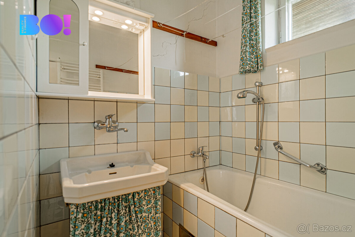 Prodej rodinného domu 160 m², pozemek 1060 m², ul. Vodárensk - 12