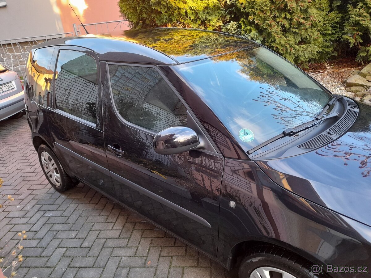 Škoda Roomster 1.2 TSi 77kw r.v. 2011 ( na opravu) - 12