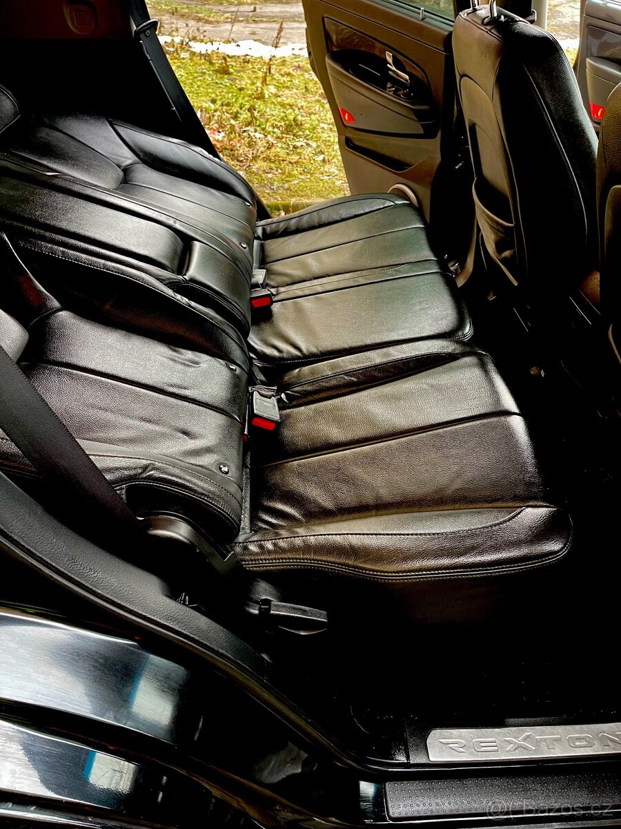 SsangYong Rexton 2,2 - 12
