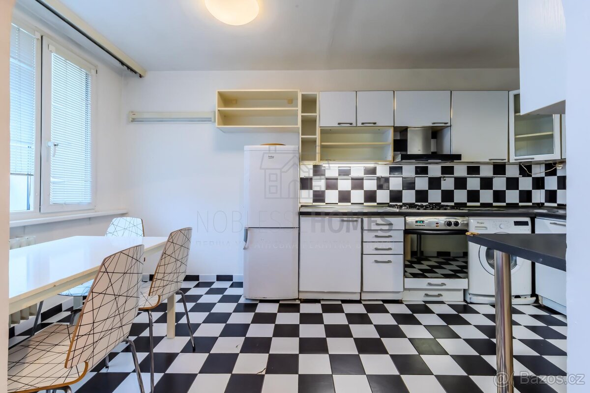 Prodej bytu 3+1 72 m s lodžií, Lovosická, Praha 9 - Prosek, - 12